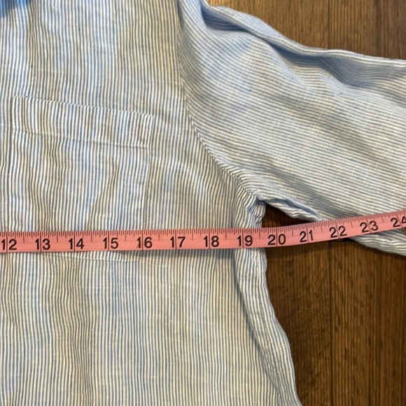 J Jill | Linen Pinstripe Tunic Cover Top - Picture 5 of 9